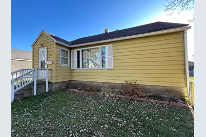 1514 12th Street S, Virginia, MN 55792 - Photo 2