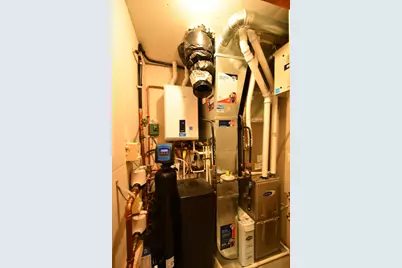 190 Highlands Circle, Zumbrota, MN 55992 - Photo 8