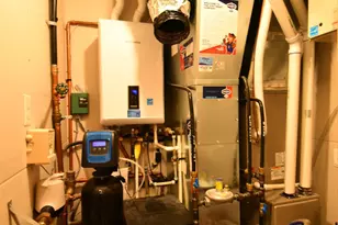 190 Highlands Cir, Zumbrota, MN 55992 - Photo 8