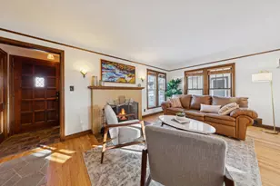 1306 Eleanor Ave, Saint Paul, MN 55116 - Photo 4