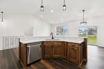 16340 Gladiola Avenue W, Lakeville, MN 55068 - Photo 6