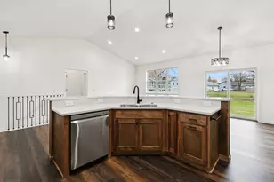 16340 Gladiola Ave W, Lakeville, MN 55068 - Photo 6