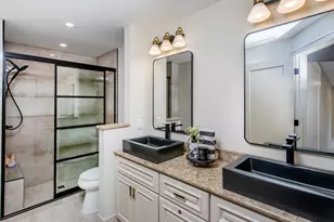 7401 W 101st St, Bloomington, MN 55438 - Photo 12