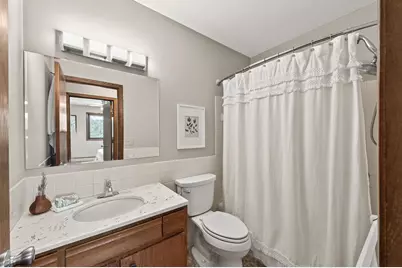 3153 Old Highway 8 #304, Roseville, MN 55418 - Photo 14