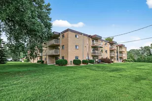 3153 Old Hwy 8, Roseville, MN 55418 - Photo 26