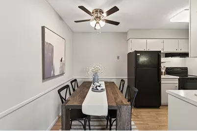 3153 Old Highway 8 #304, Roseville, MN 55418 - Photo 6