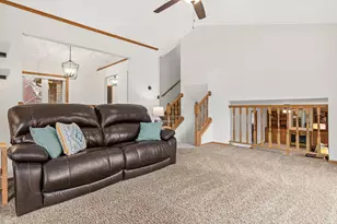 4804 106th Ln NE, Circle Pines, MN 55014 - Photo 8