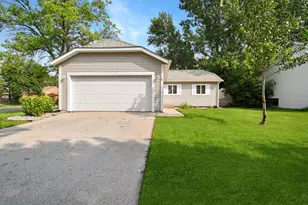 2119 27th Ave S, Fargo,  58103 - Photo 2