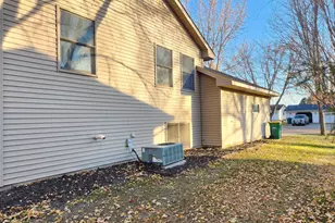208 Holly Ln, Janesville, MN 56048 - Photo 12