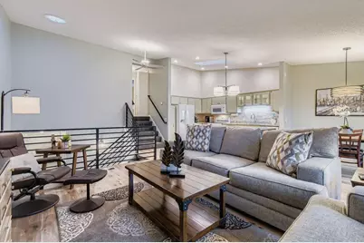 2422 County Road D W #2, Roseville, MN 55112 - Photo 1