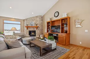 60786 254th Ave, Mantorville, MN 55955 - Photo 8