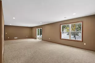 674 Jutland Ave, Shakopee, MN 55379 - Photo 28