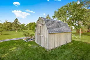 408 21st St SE, Willmar, MN 56201 - Photo 36