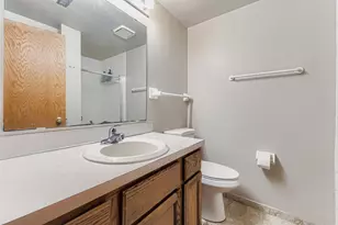 4241 Blackhawk Rd, Eagan, MN 55122 - Photo 30