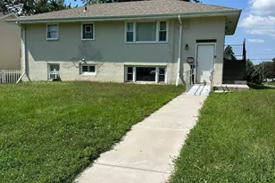 4556 Fillmore St NE, Columbia Heights, MN 55421 - Photo 2