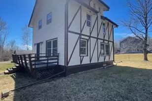 5030 Idlewild St, Duluth, MN 55804 - Photo 2