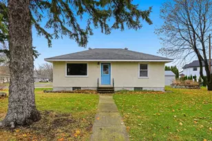 302 Minnesota Ave E, Minnesota Lake, MN 56068 - Photo 1