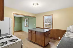 302 Minnesota Ave E, Minnesota Lake, MN 56068 - Photo 4