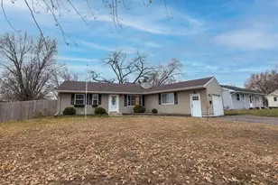 7825 58th Pl N, Crystal, MN 55428 - Photo 1