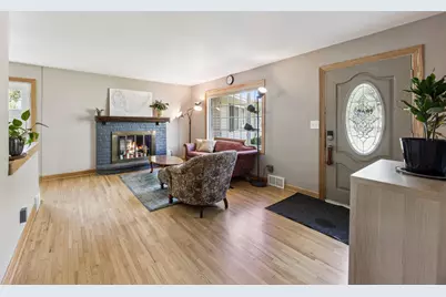 7825 58th Place N, Crystal, MN 55428 - Photo 6