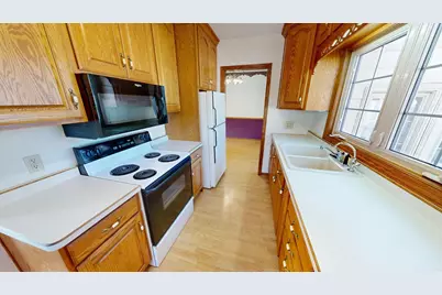 1204 Willmar Avenue SW, Willmar, MN 56201 - Photo 8