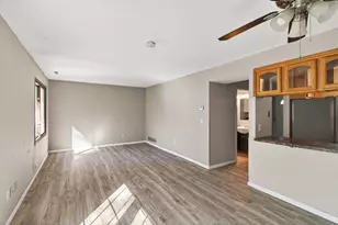 605 Portland Dr E, Burnsville, MN 55337 - Photo 18