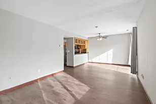 605 Portland Dr E, Burnsville, MN 55337 - Photo 8