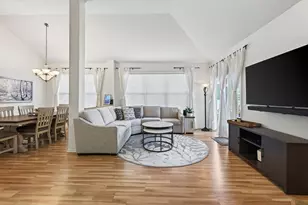 9767 Picket Dr, Eden Prairie, MN 55347 - Photo 6