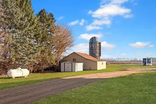 16063 County Hwy 8, Tracy, MN 56175 - Photo 6