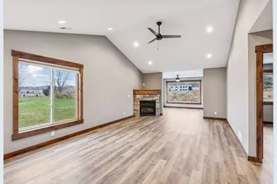 2870 Coventry Circle, River Falls, WI 54022 - Photo 12