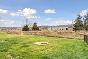 2870 Coventry Cir, River Falls, WI 54022 - Photo 38