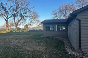 1795 50th Ave NE, Willmar, MN 56201 - Photo 4