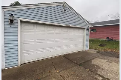 304 E 3rd Street, Albert Lea, MN 56007 - Photo 2