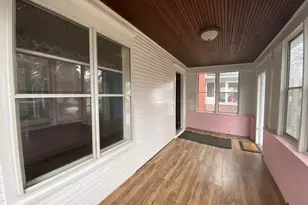 304 E 3rd St, Albert Lea, MN 56007 - Photo 4