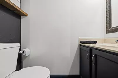 468 Heartland Court, Chanhassen, MN 55317 - Photo 14