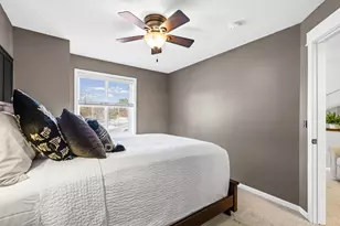 468 Heartland Ct, Chanhassen, MN 55317 - Photo 20