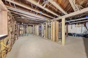 605 10th Ave NW, Austin, MN 55912 - Photo 32