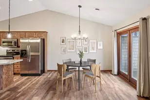 3415 Cambridge Pl, River Falls, WI 54022 - Photo 10