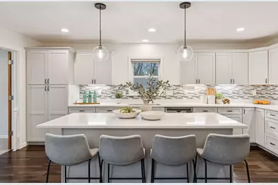 7560 Superior Terrace, Eden Prairie, MN 55344 - Photo 1