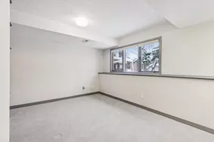 491 Sterling St S, Maplewood, MN 55119 - Photo 30