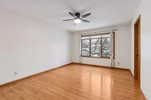 491 Sterling St S, Maplewood, MN 55119 - Photo 18