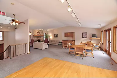 491 Sterling Street S, Maplewood, MN 55119 - Photo 38