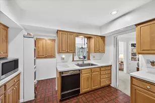 2218 Mt View Ave, Minneapolis, MN 55405 - Photo 50