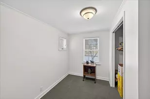 2218 Mt View Ave, Minneapolis, MN 55405 - Photo 18