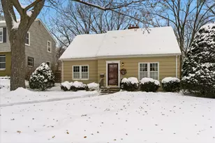 2218 Mt View Ave, Minneapolis, MN 55405 - Photo 1