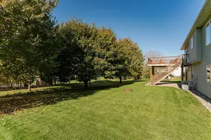 2743 Pinewood Ridge Dr SE, Rochester, MN 55904 - Photo 36