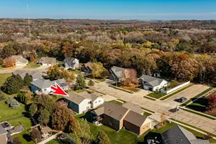 2743 Pinewood Ridge Dr SE, Rochester, MN 55904 - Photo 30