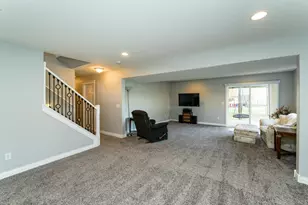 2743 Pinewood Ridge Dr SE, Rochester, MN 55904 - Photo 20