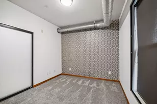 15 E Franklin Ave, Minneapolis, MN 55404 - Photo 12