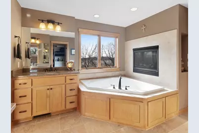 19099 Highview Court, Prior Lake, MN 55372 - Photo 16
